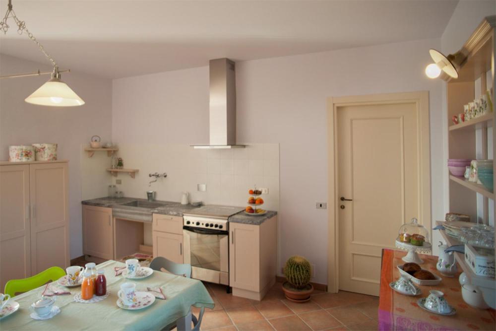 Il Germano Reale Bed & Breakfast Alba  Bagian luar foto