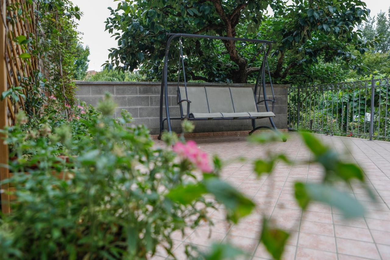 Il Germano Reale Bed & Breakfast Alba  Bagian luar foto